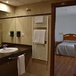 Tres Caminos Hotel 2*