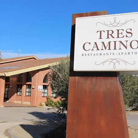 Tres Caminos El Grado