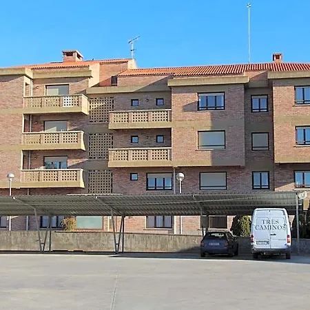 Tres Caminos Hotel 2*