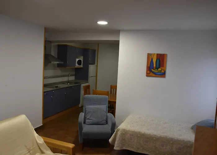 Tres Caminos Hotel 2*