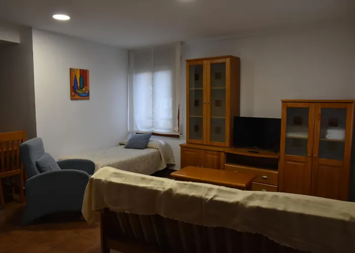 Tres Caminos Hotel 2*