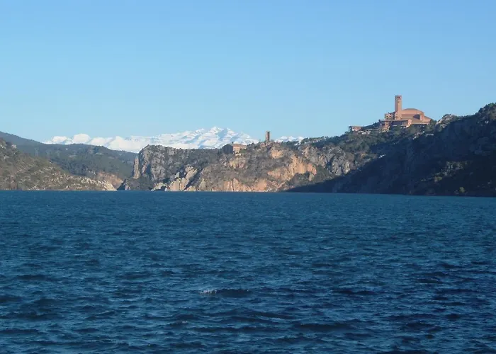 Hotel Tres Caminos El Grado